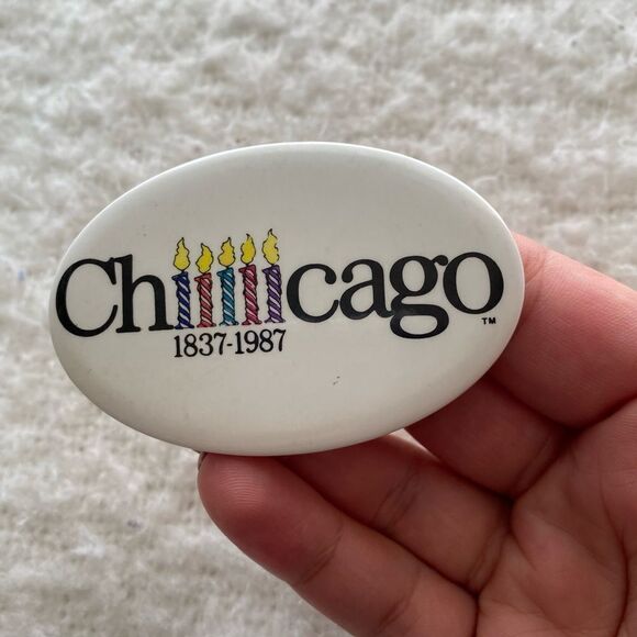 Vintage 80’s Chicago Anniversary Button Pin - Picture 4 of 6
